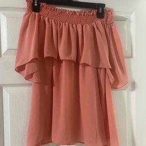Adrienne brand off the shoulder shirt size large color peach